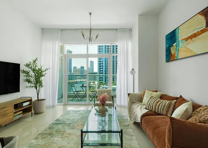 Aesthetic 2Br With Marina Waterfront View