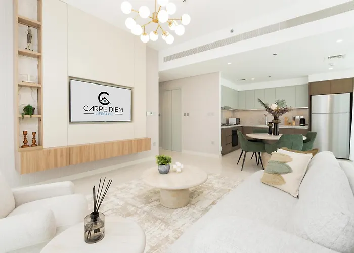 Beach Isle Tower 2 - Beachfront Stunning - Full Sea Views