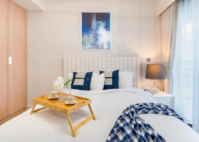 Studio Apartment At Azizi 25 In Central Meydan By Vibel