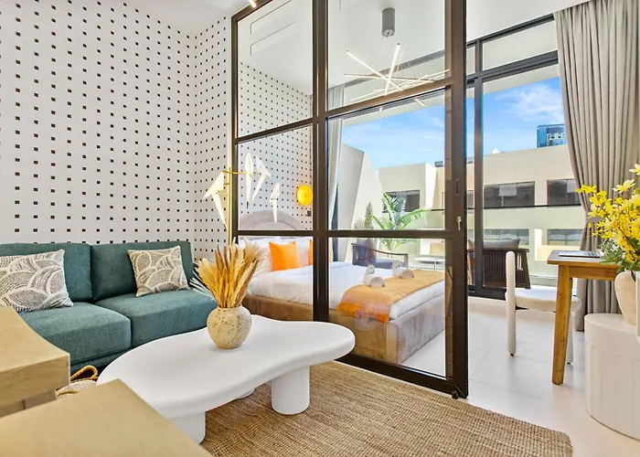 Sleek Brand New Studio In Loci Residence Jvc