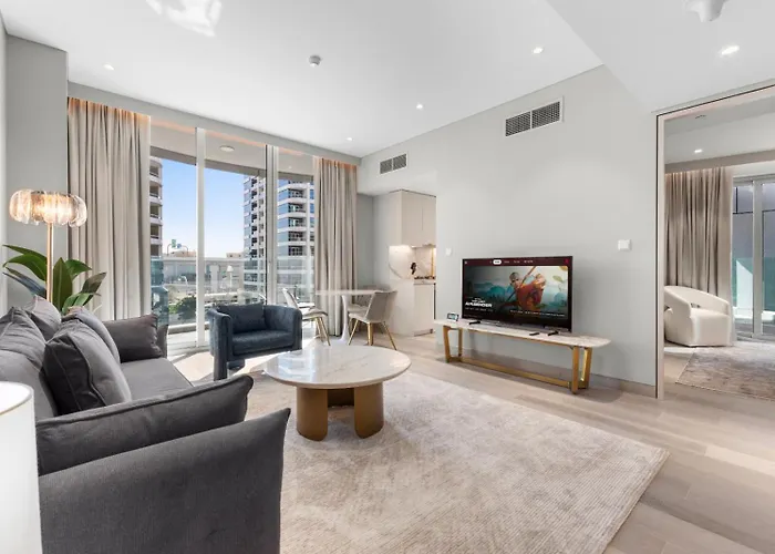 Luxury Living In Dubai Marina 1Br Extra Large