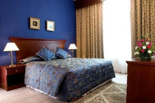 Gillani Hotel Apartments