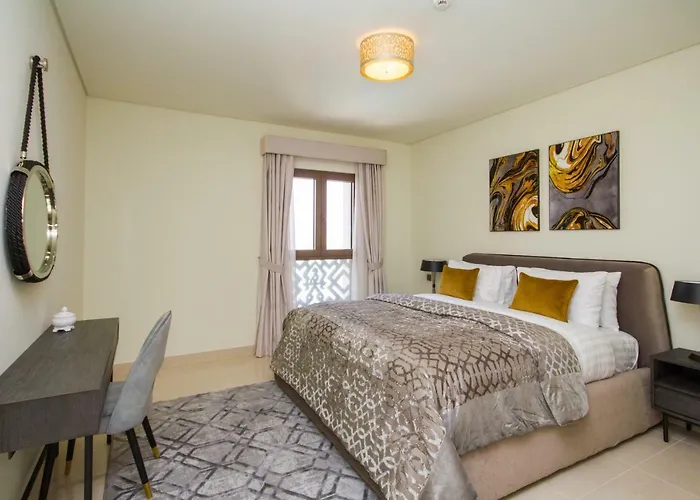 Bespoke Residences - 2 Bedroom Apartment In Balqis Residence