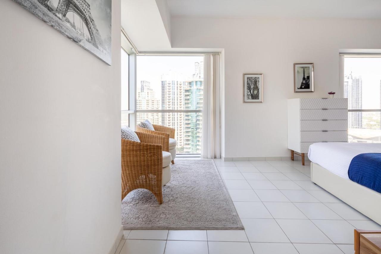 Appartamento Frank Porter - Marina Tower Dubai