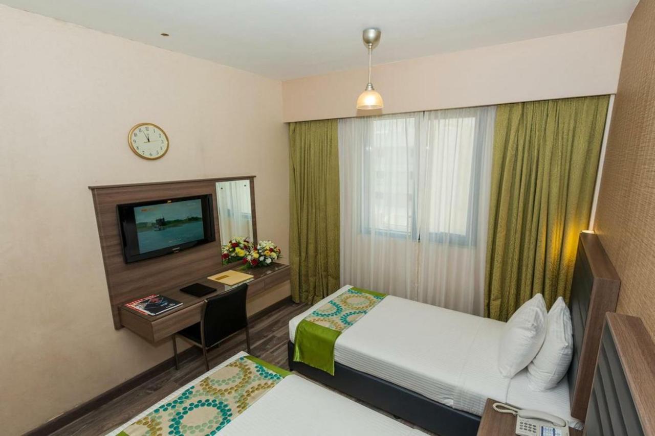 Hotell Oasis Deira *