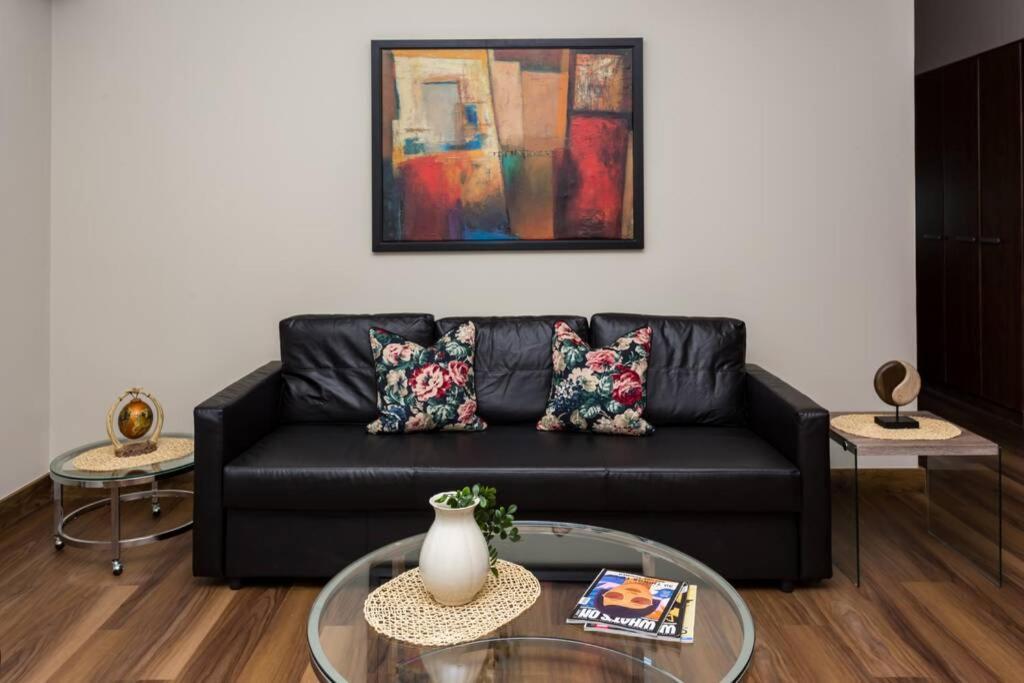 Appartamento Higuests - Roomy With Infinity Pool Close To Burj Khalifa *