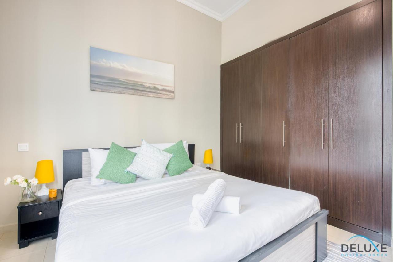 Lägenhet Overlooking Marina Canal 1br Close To Mall, Promenade & Beach, Bay 1, Marina By Deluxe Homes Dubai