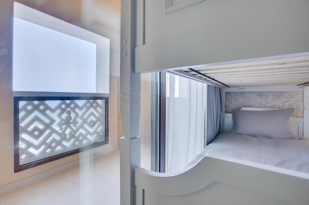 Harmony - Balqis Apartment