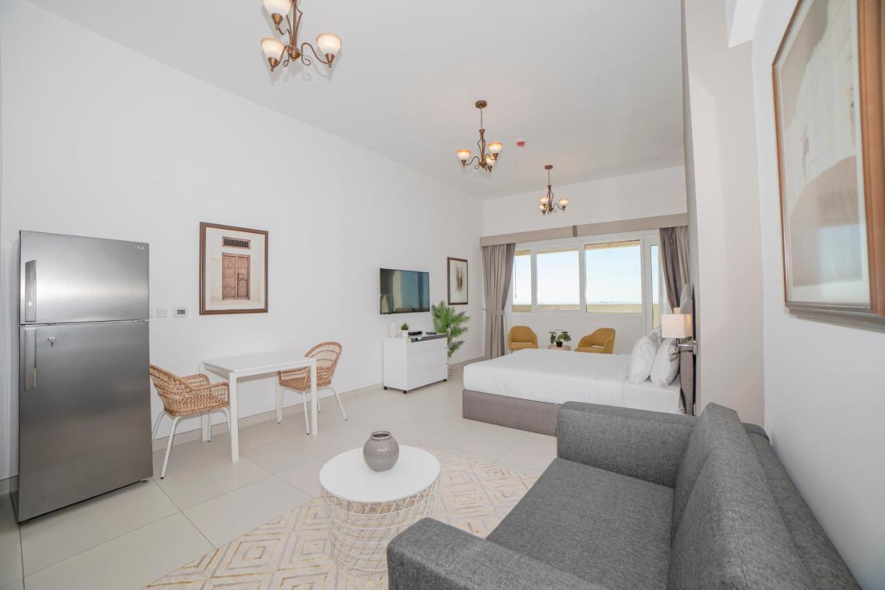 Lägenhet Fantastay Windsor Residence Luxury Studio W Balcony, Pool, Gym, Wifi, Sauna