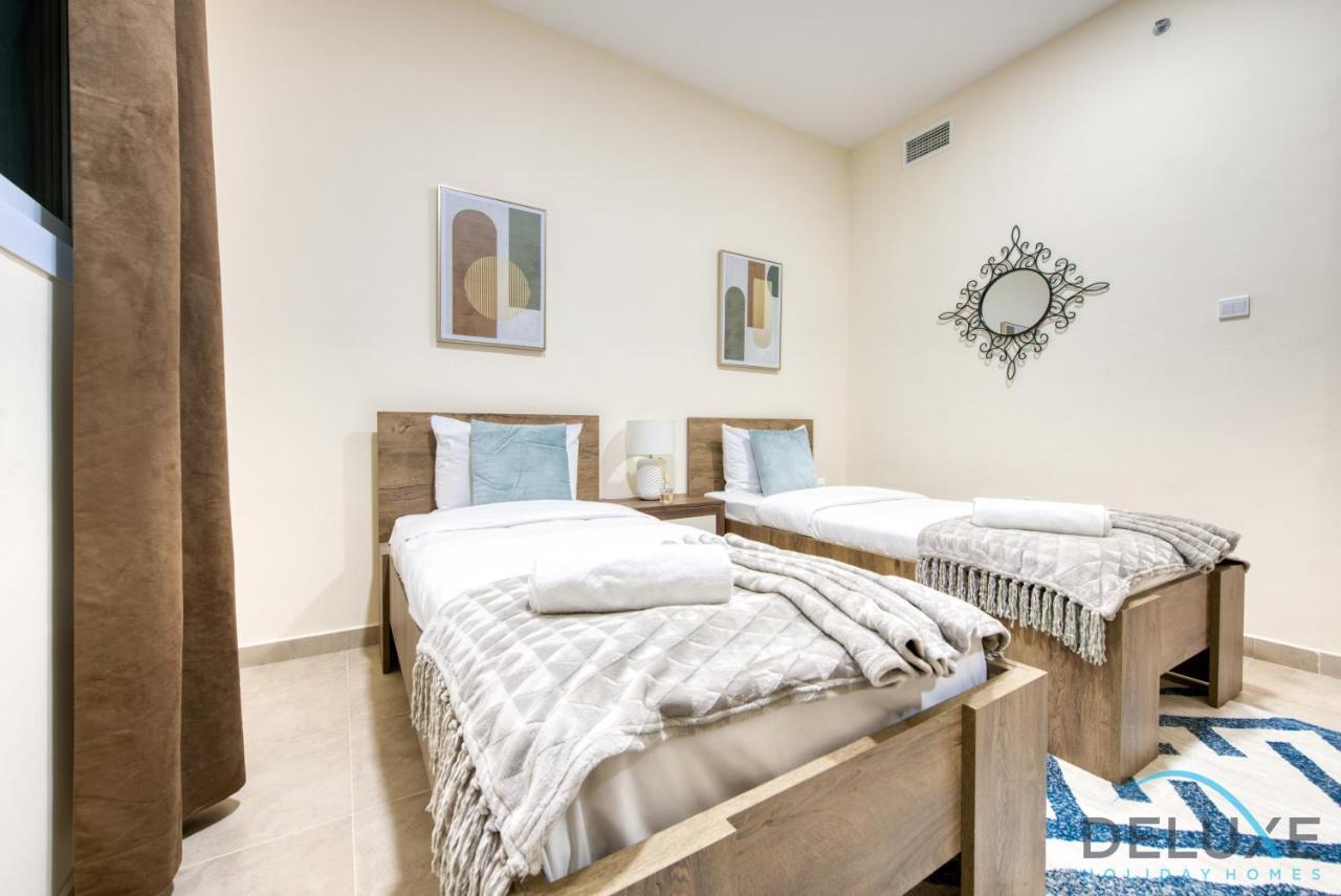 Next To 2br Accessible To Metro, Gate 2, Jumeirah Towers By Deluxe Homes Apartment Dubai