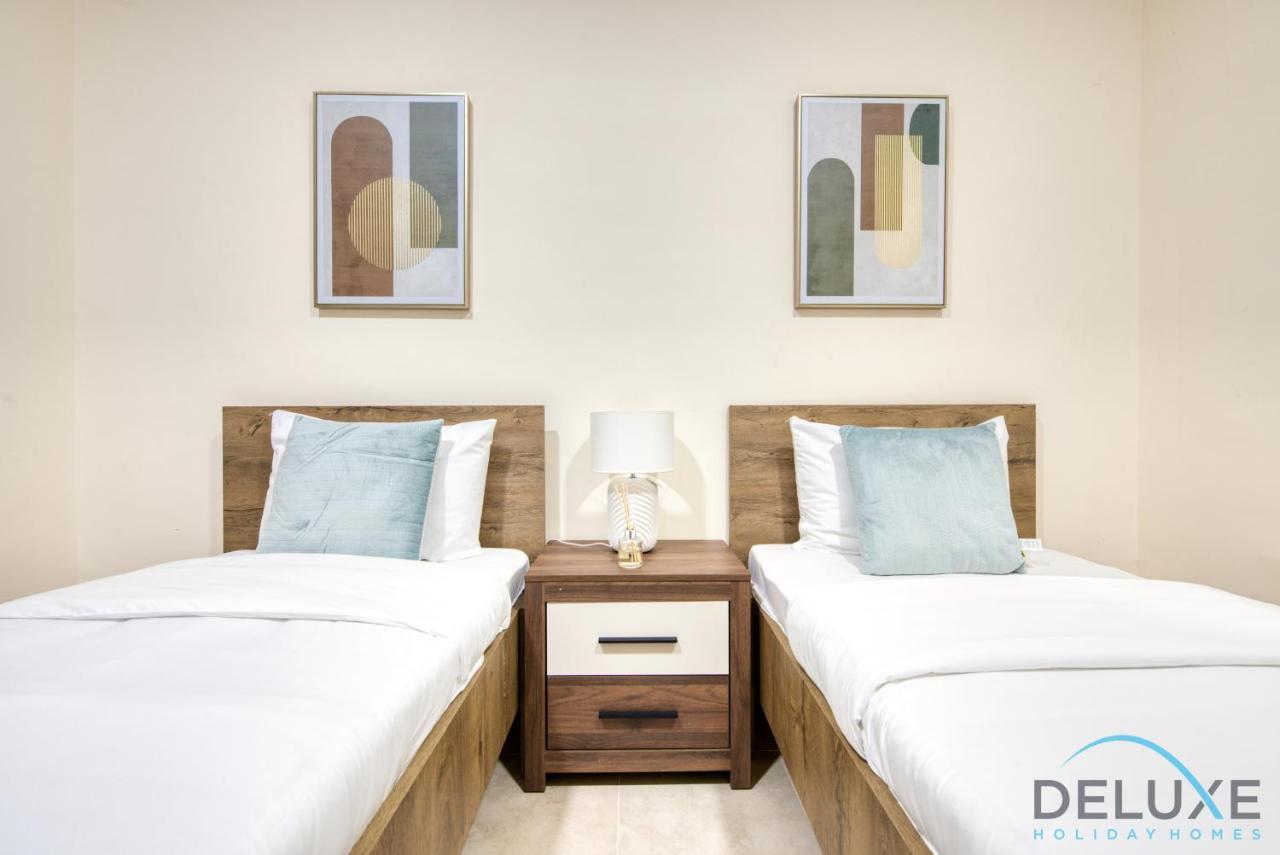 Apartment Next To 2br Accessible To Metro, Gate 2, Jumeirah Towers By Deluxe Homes