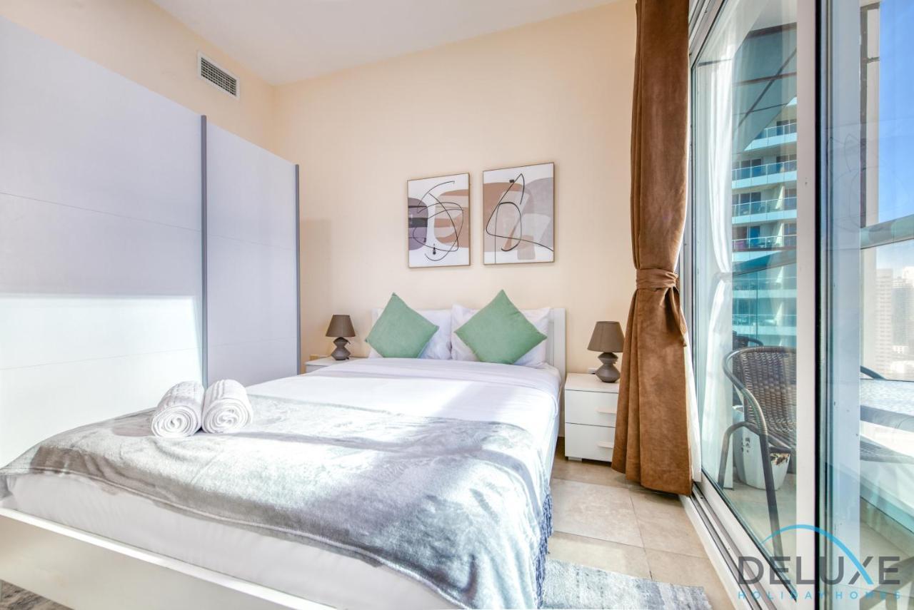 Next To 2br Accessible To Metro, Gate 2, Jumeirah Towers By Deluxe Homes Apartment Dubai