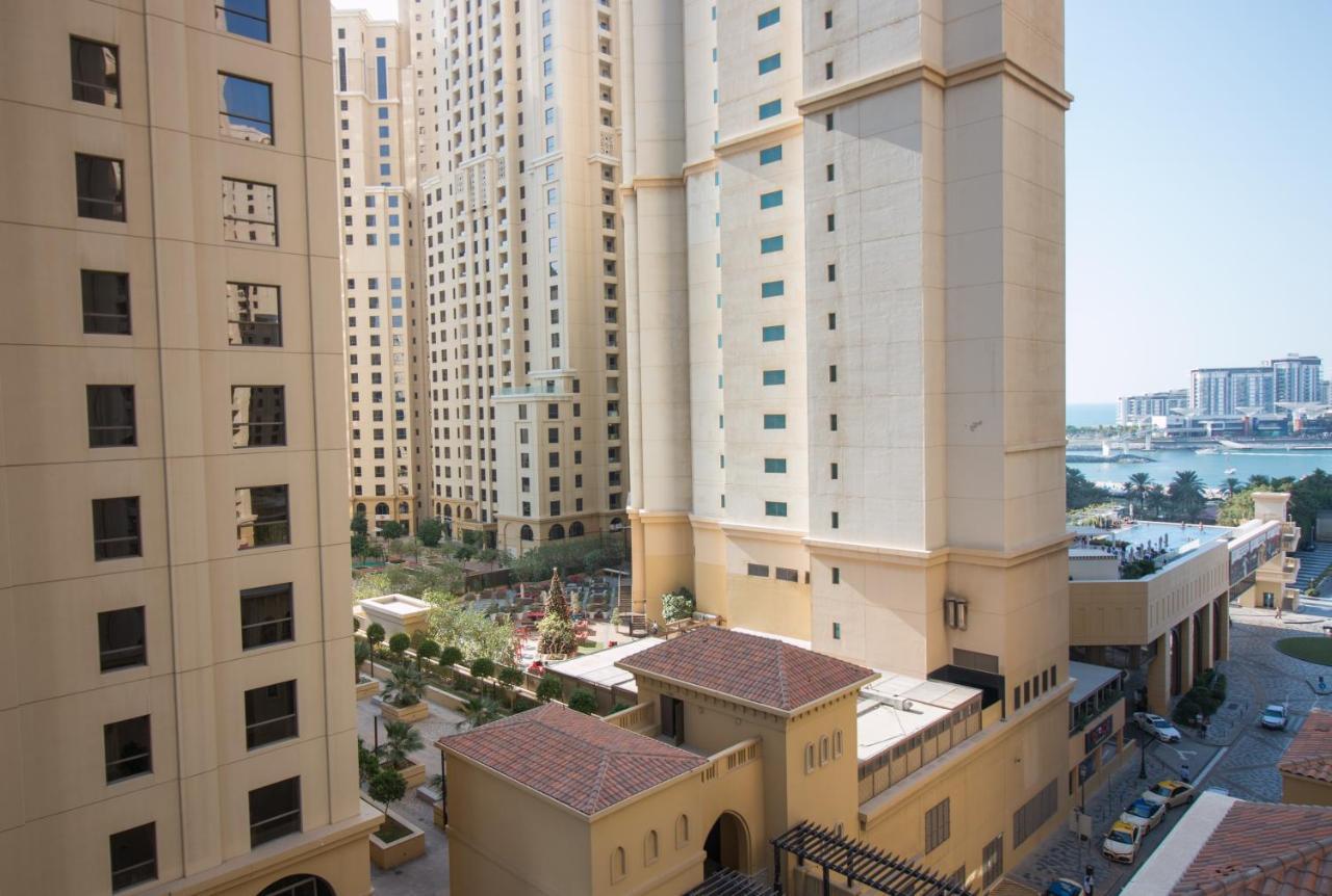 Apartemen Premium 3br! Partial Sea-view