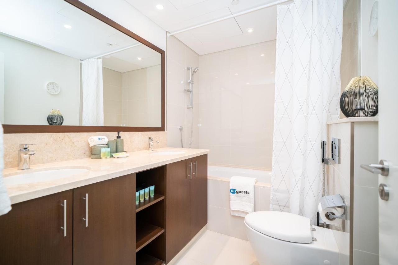 Higuests - Chic With Balcony And Pool Near Burj Khalifa Dubái