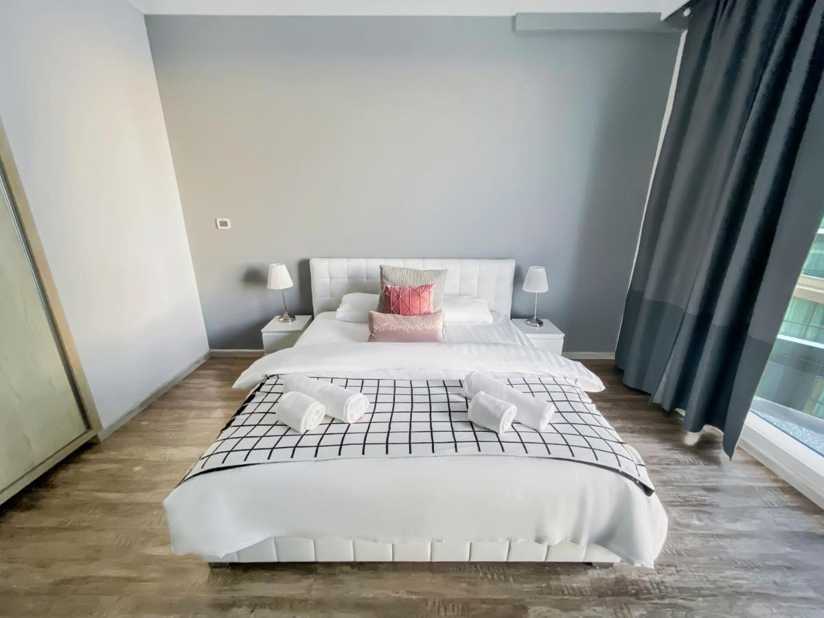 Fam Living - Al Bateen Residences - Sea View Apartment Dubai