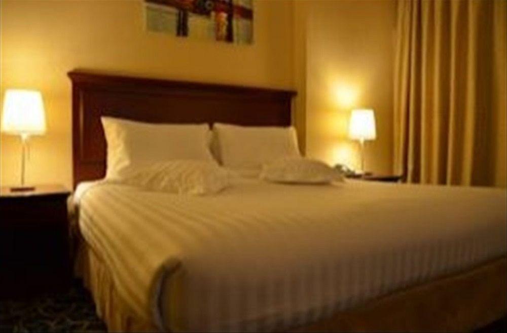 Richmond Greens Hotel Dubai
