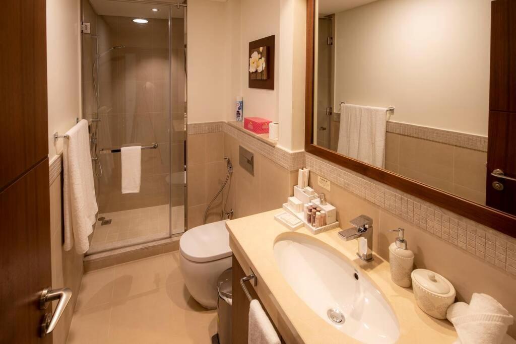 First Class 2br With Full Burj Khalifa And Fountain View * Dubai