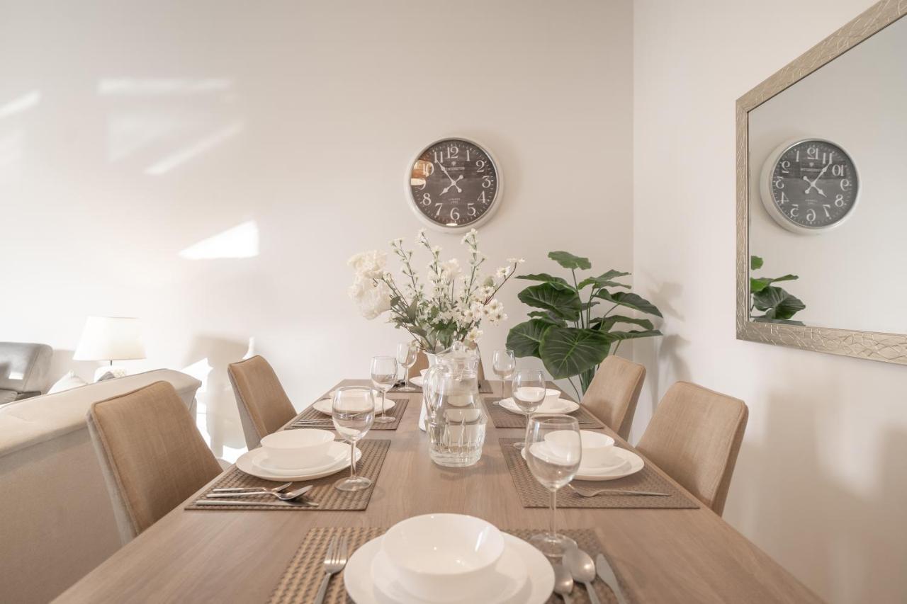 Higuests - Spacious For 5 With Spectacular Marina Views * Dubái