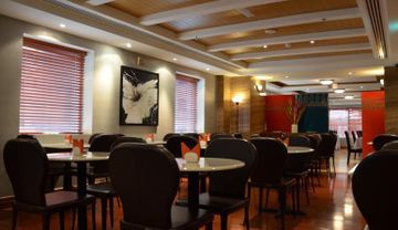 Richmond Greens 3*
