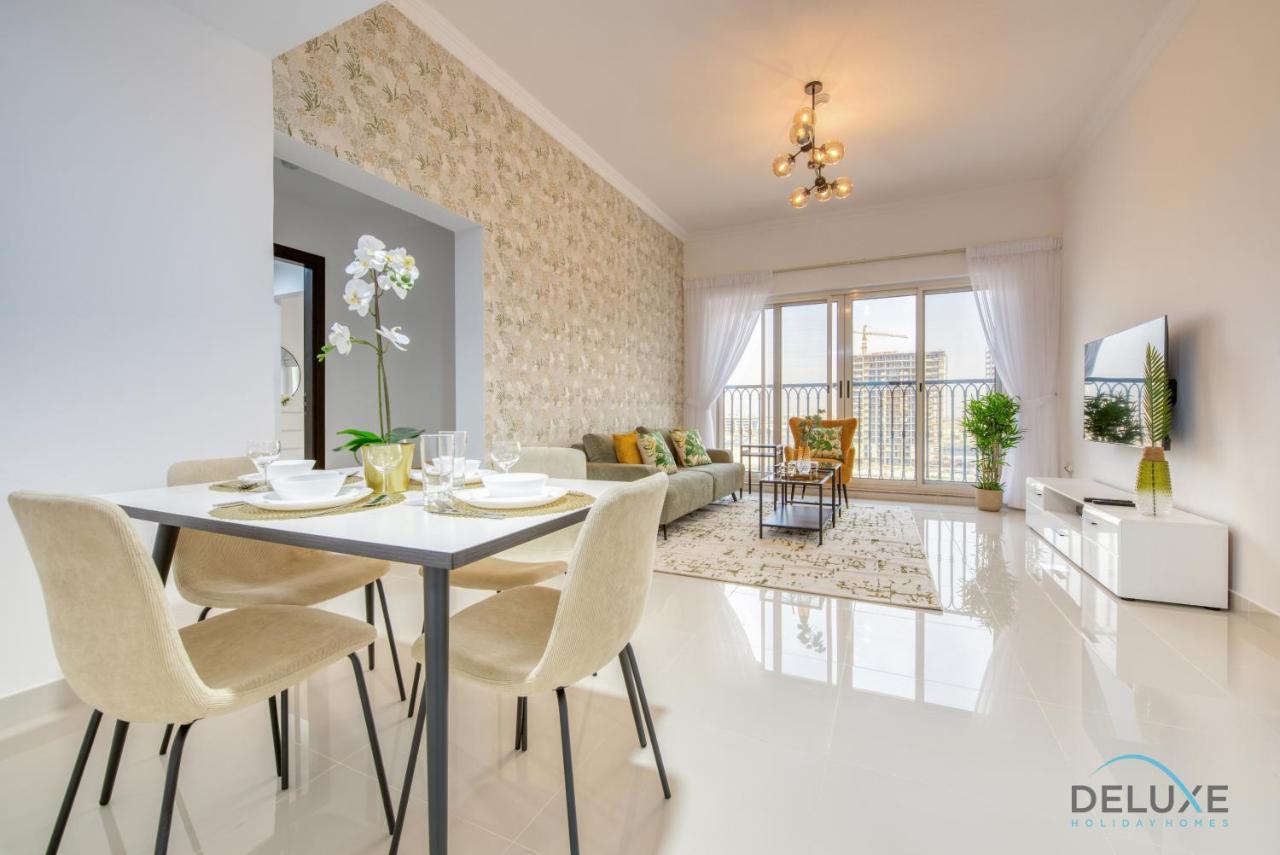 Sunny 1br At Canal Residences West Sports By Deluxe Homes Lejlighed