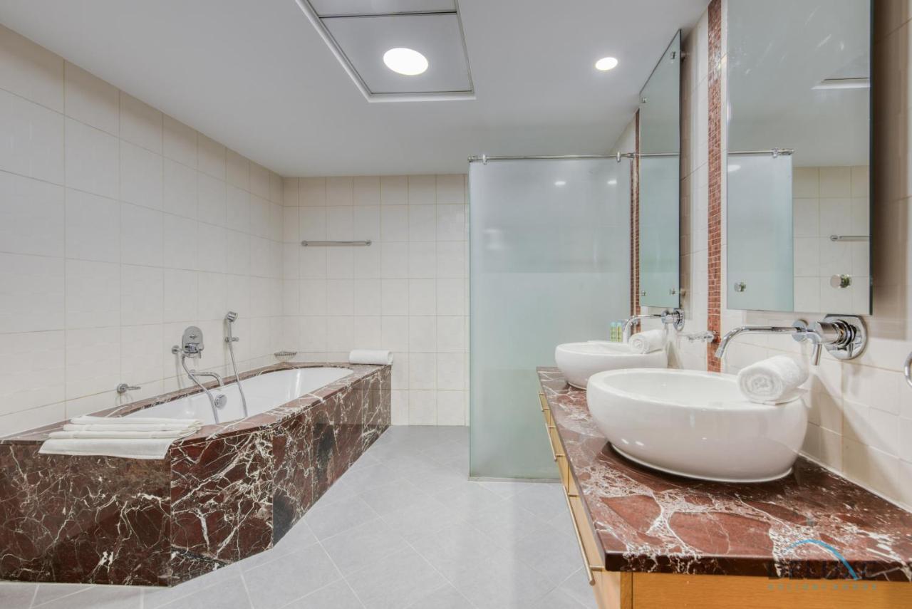 Outstanding 3br At Sadaf 7 Jbr By Deluxe Homes Apartamento *