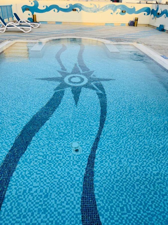 Apartahotel House & 2*