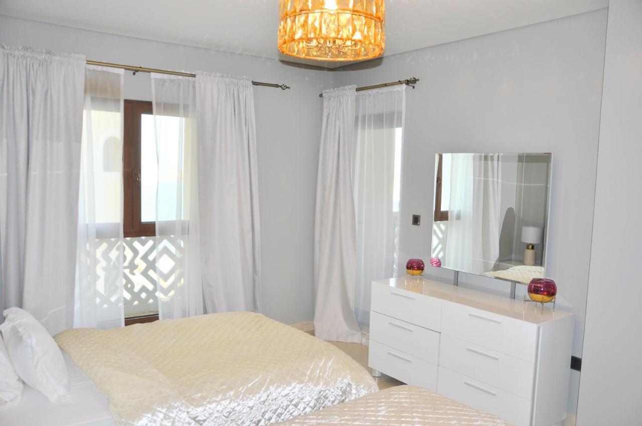 Spacious 4 Bd With Amazing Sea View Appartement Dubai
