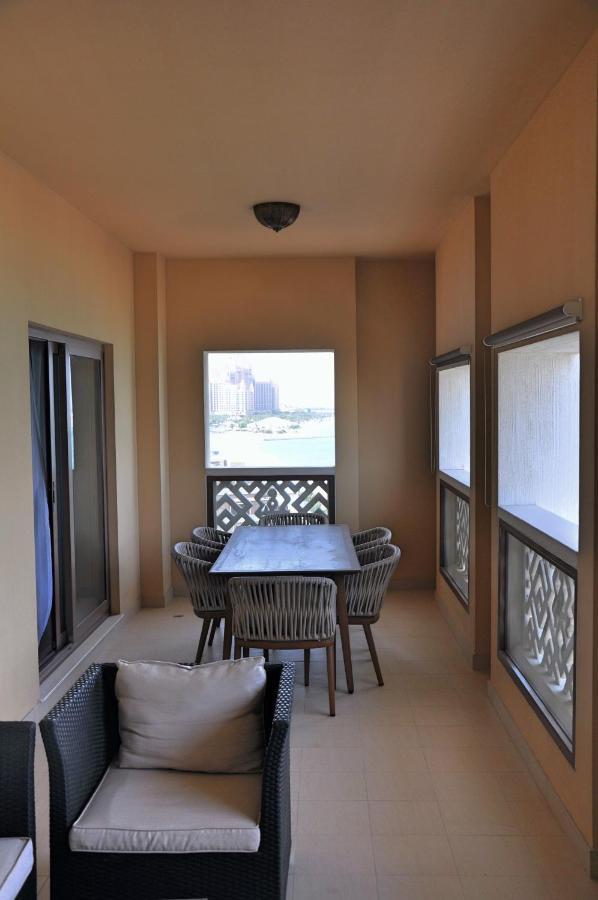 Spacious 4 Bd With Amazing Sea View Appartement Dubai