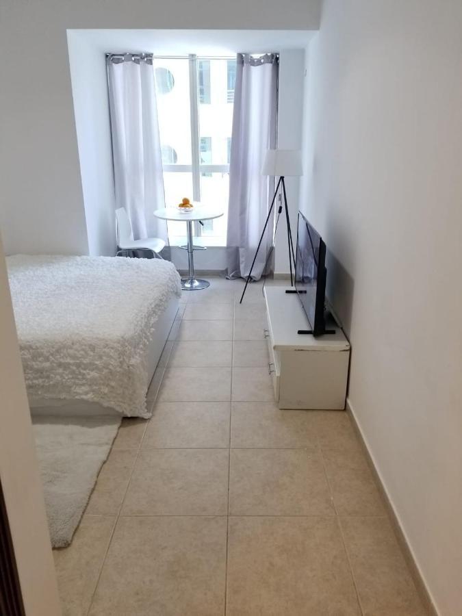 Luxury Kings Palace Private With Shared Kitchen Next To Barasti Beach Dubai