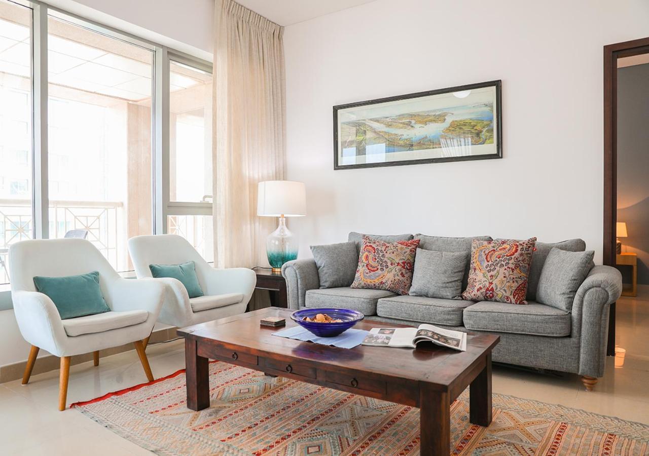 Nasma Luxury - Fancy With Balcony Near Burj Khalifa * Dubái