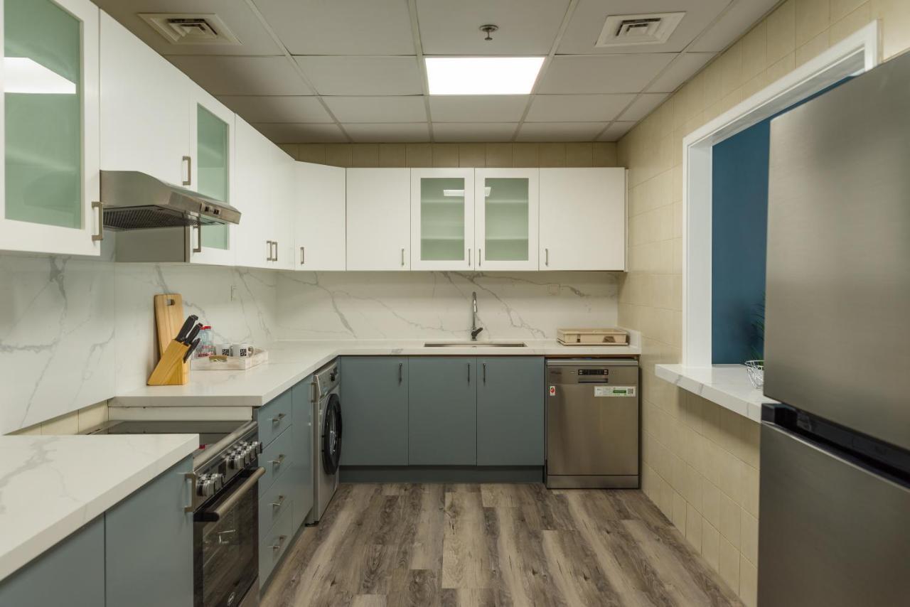Lejlighed Mira Holiday Homes - Spacious 2 Bedroom In Marina