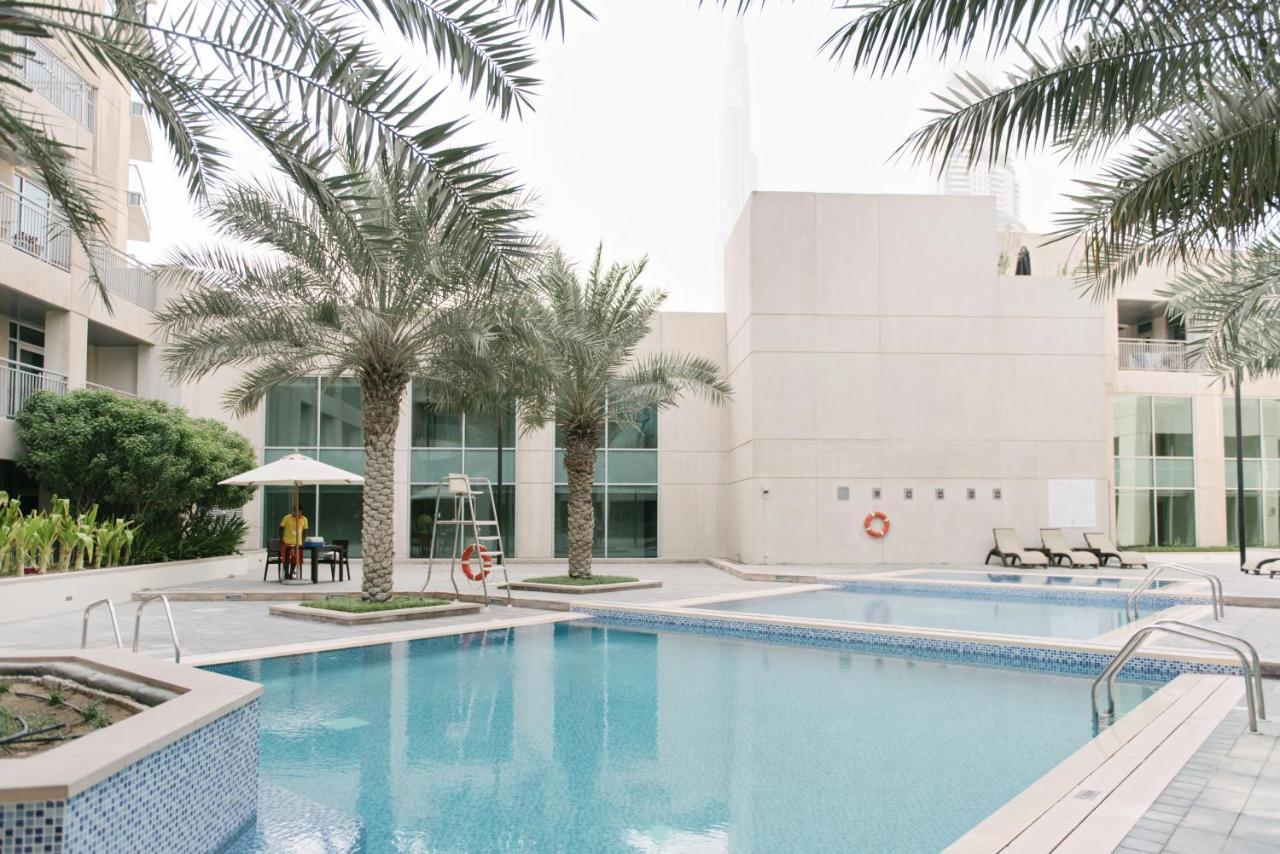 Boutique Living - Burj Views Downtown * Dubái