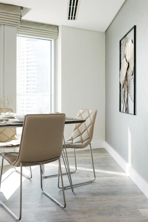 Boutique Living - Burj Views Downtown Apartamento Dubái