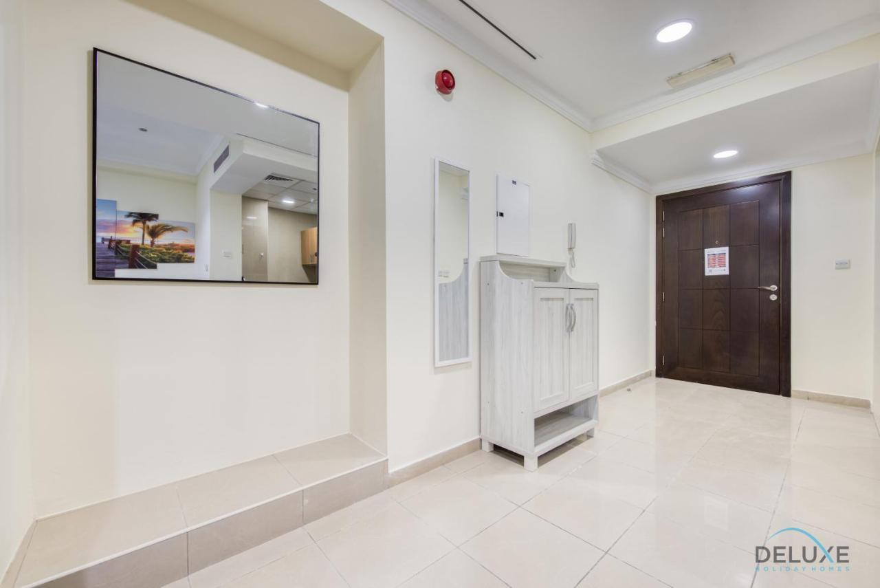 Apartemen Tranquil 1br At Marina Crown Marina By Deluxe
