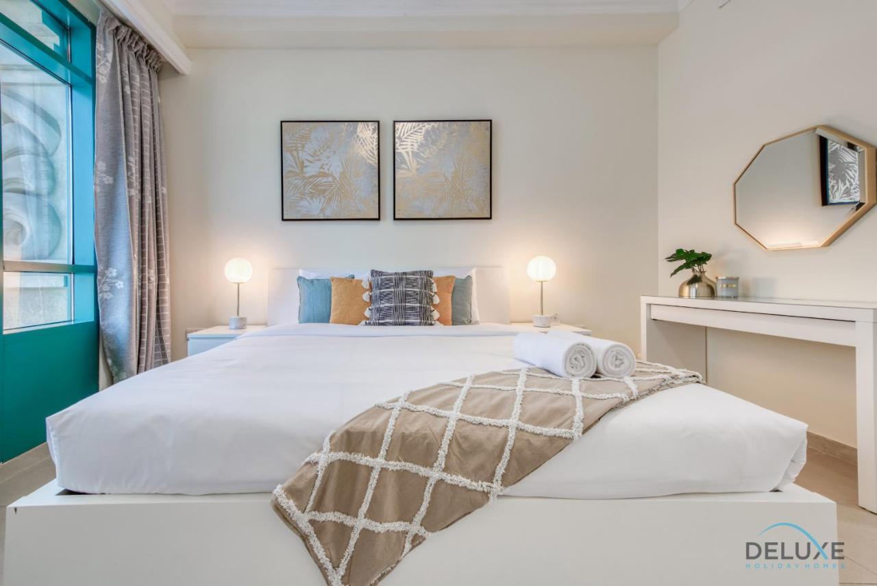 Apartemen Tranquil 1br At Marina Crown Marina By Deluxe *