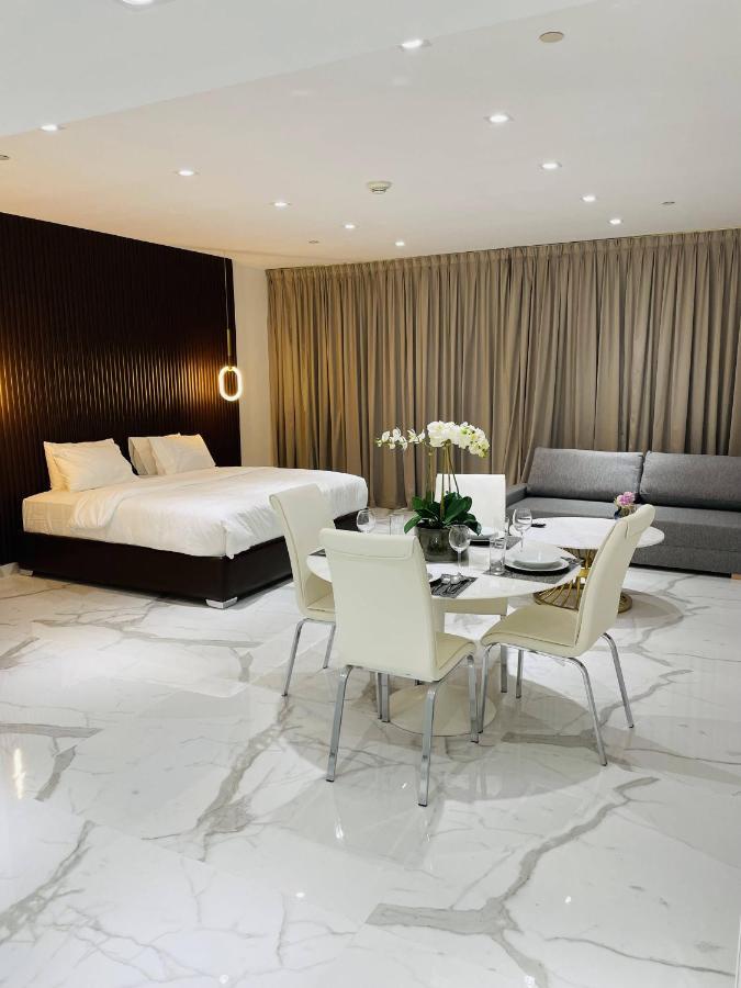 Luxury Casa Premium - With Full Kitchen, Balcony At Jbr Appartement