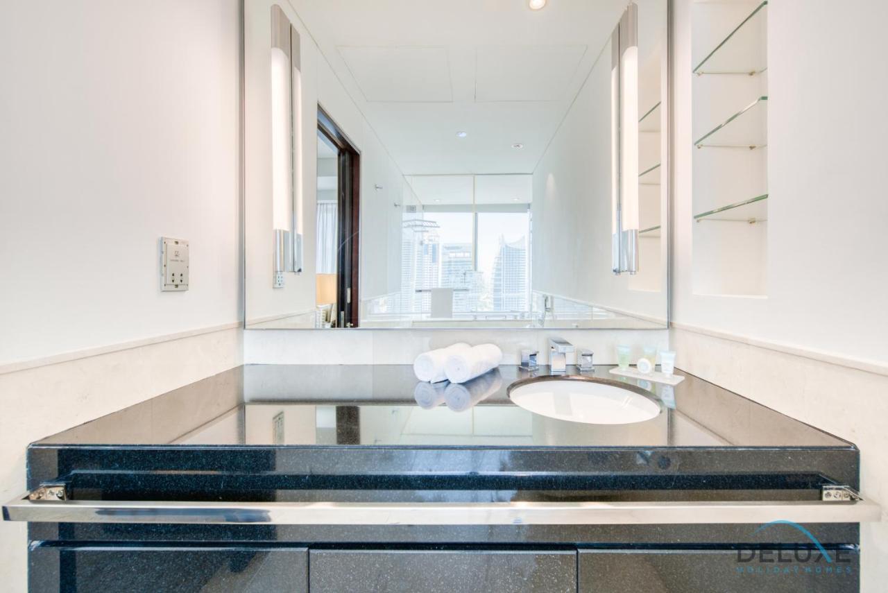 Pristine 1br At The Address Residences Marina By Deluxe Homes * Dubaï