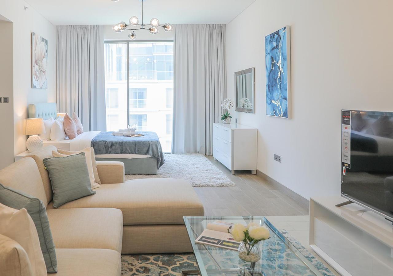Nasma Luxury Stays- Sobha Hartland Greens Apartamento Dubái