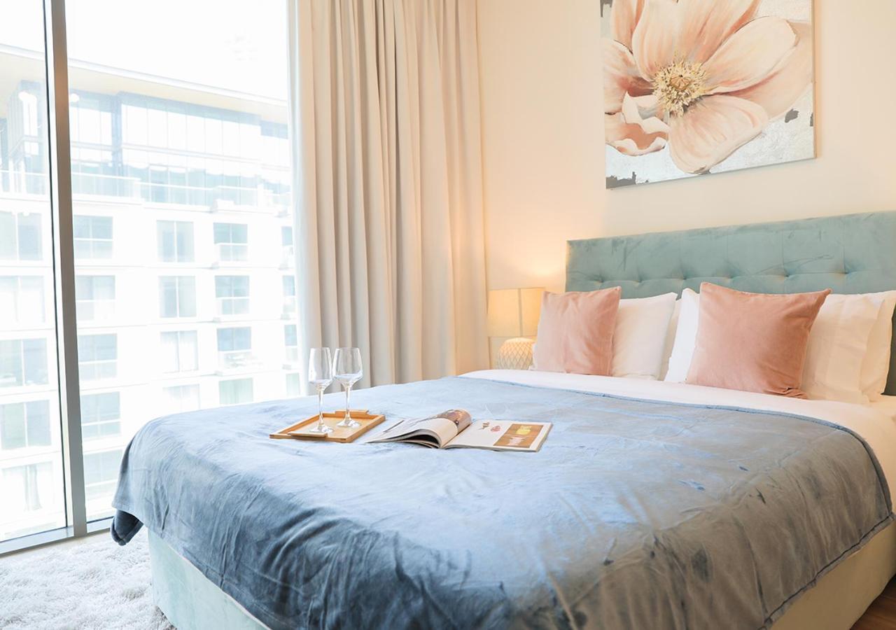 Apartamento Nasma Luxury Stays- Sobha Hartland Greens Dubái