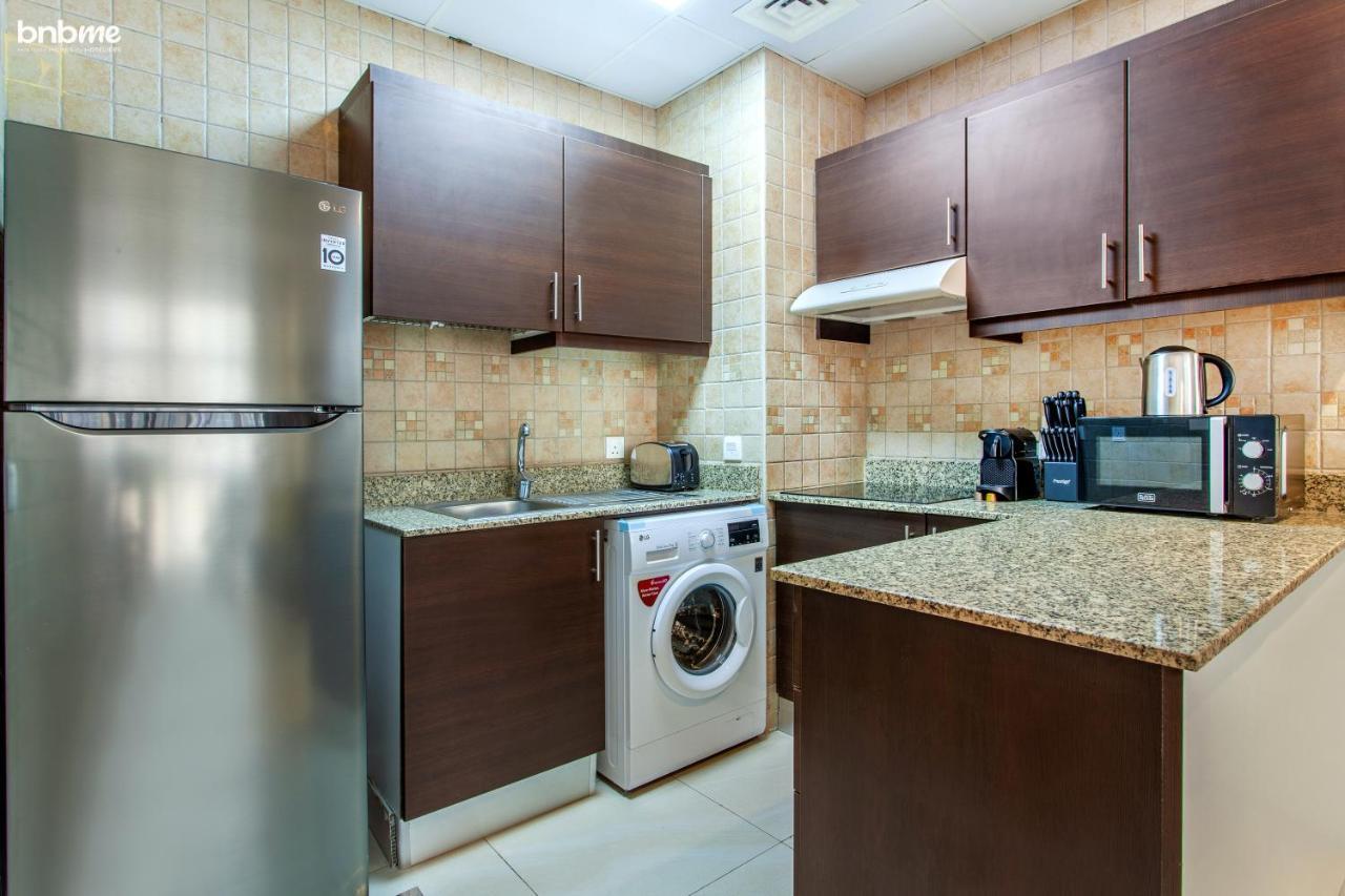 Bnbmehomes - La Fontana Apartment *