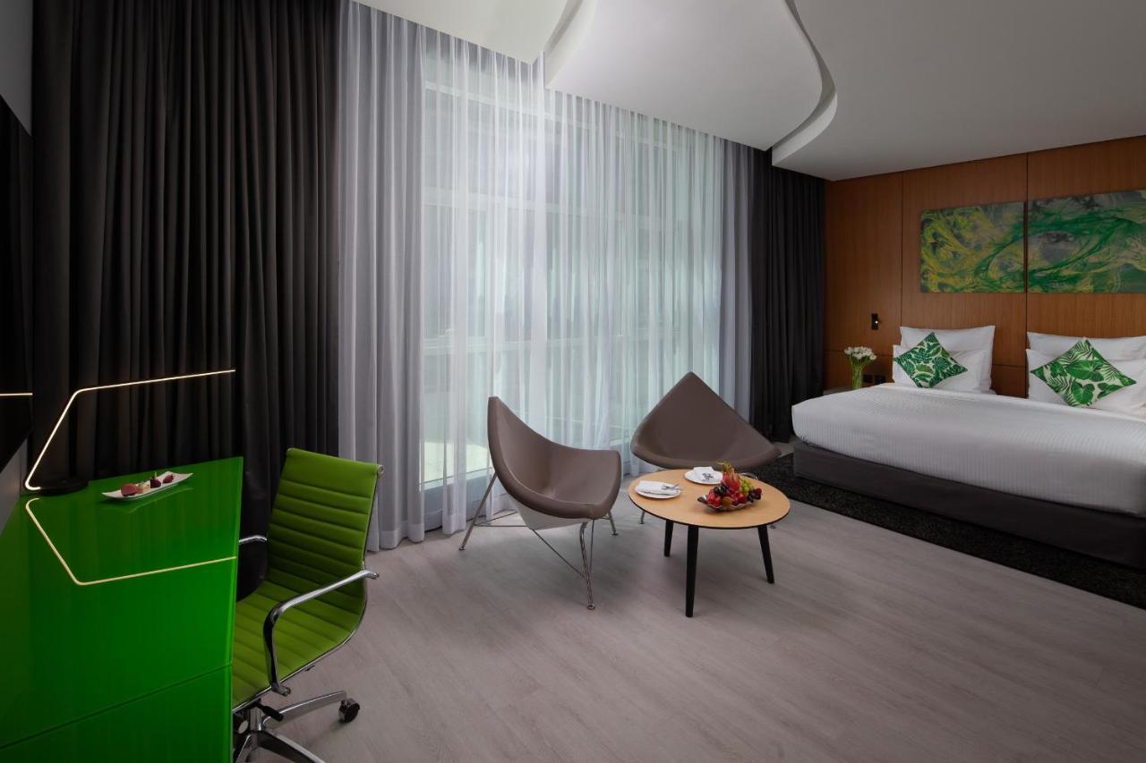 Hotell Al Khoory Sky Garden Dubai