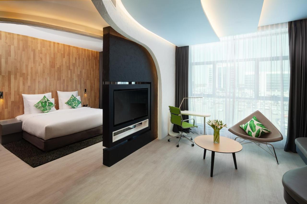 Hotell Al Khoory Sky Garden Dubai