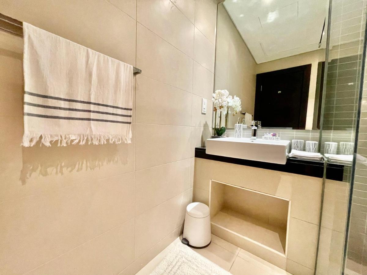 Apartamento Stunning Marina View With Balcony - Airbetter