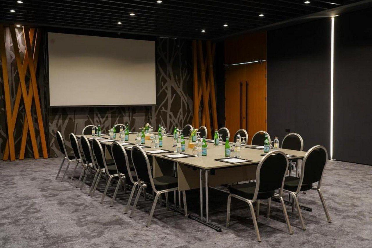 Hotell Al Khoory Sky Garden 4*