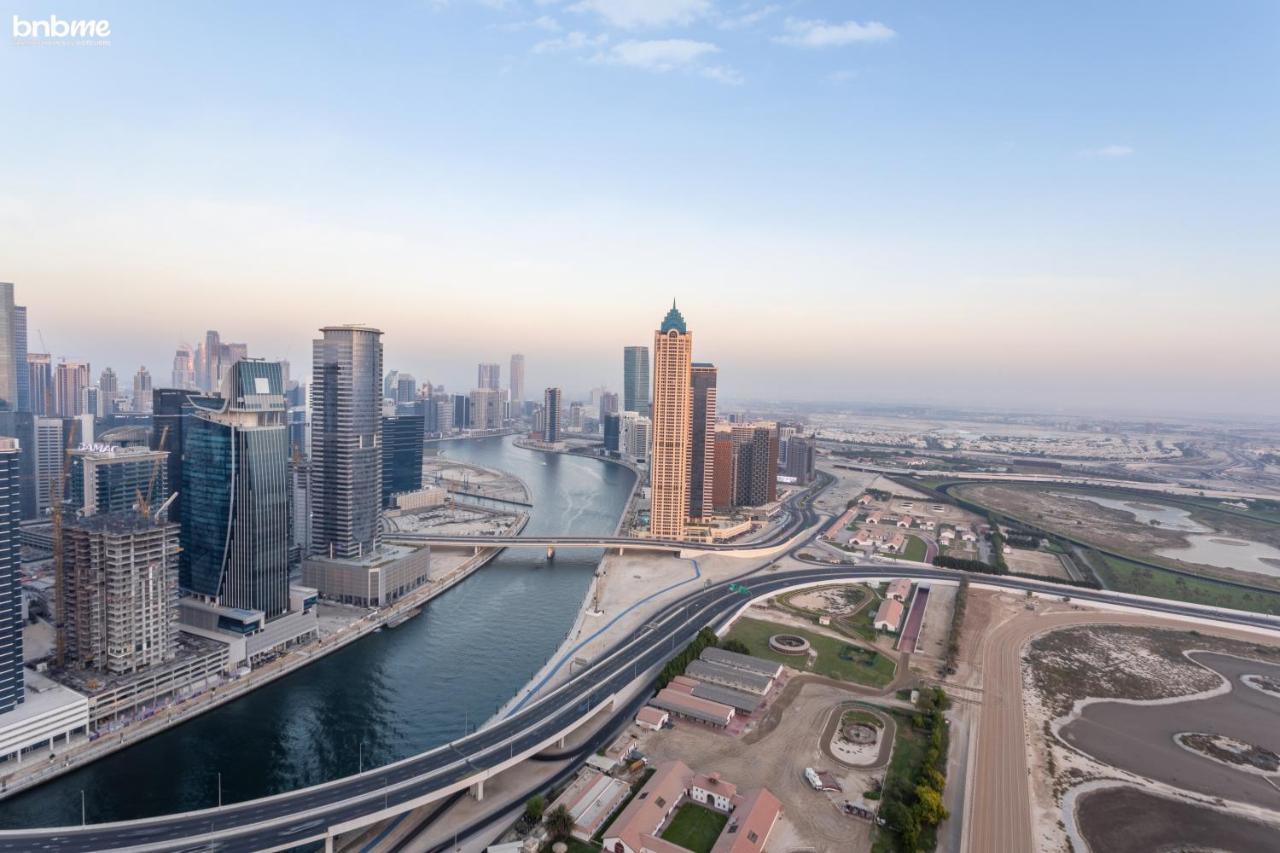 Apartamento Bnbme - Amna Tower Dubái
