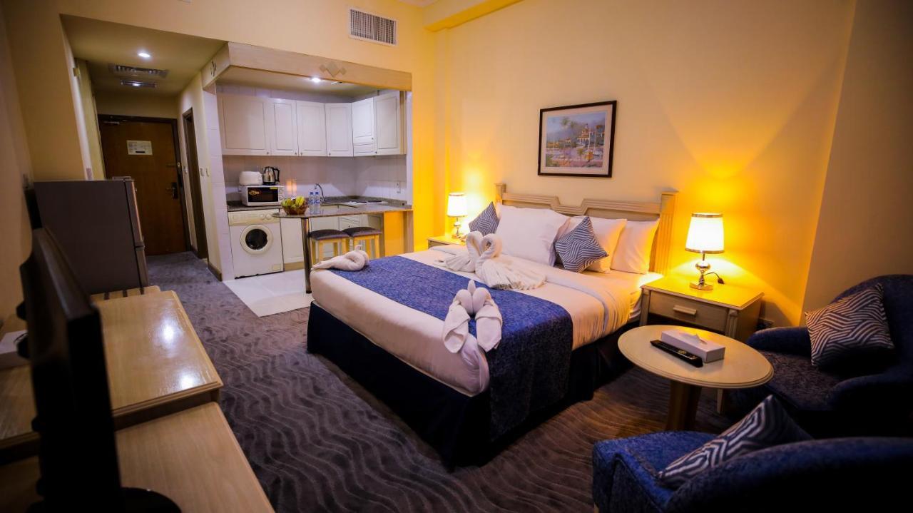 Apartahotel House & 2*