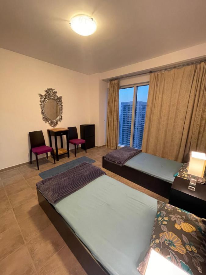 Travelers Backpackers Albergue Dubai