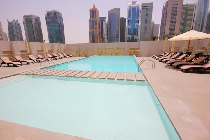Luxury Escapes - Brand New 1br West Avenue Marina Appartamento Dubai