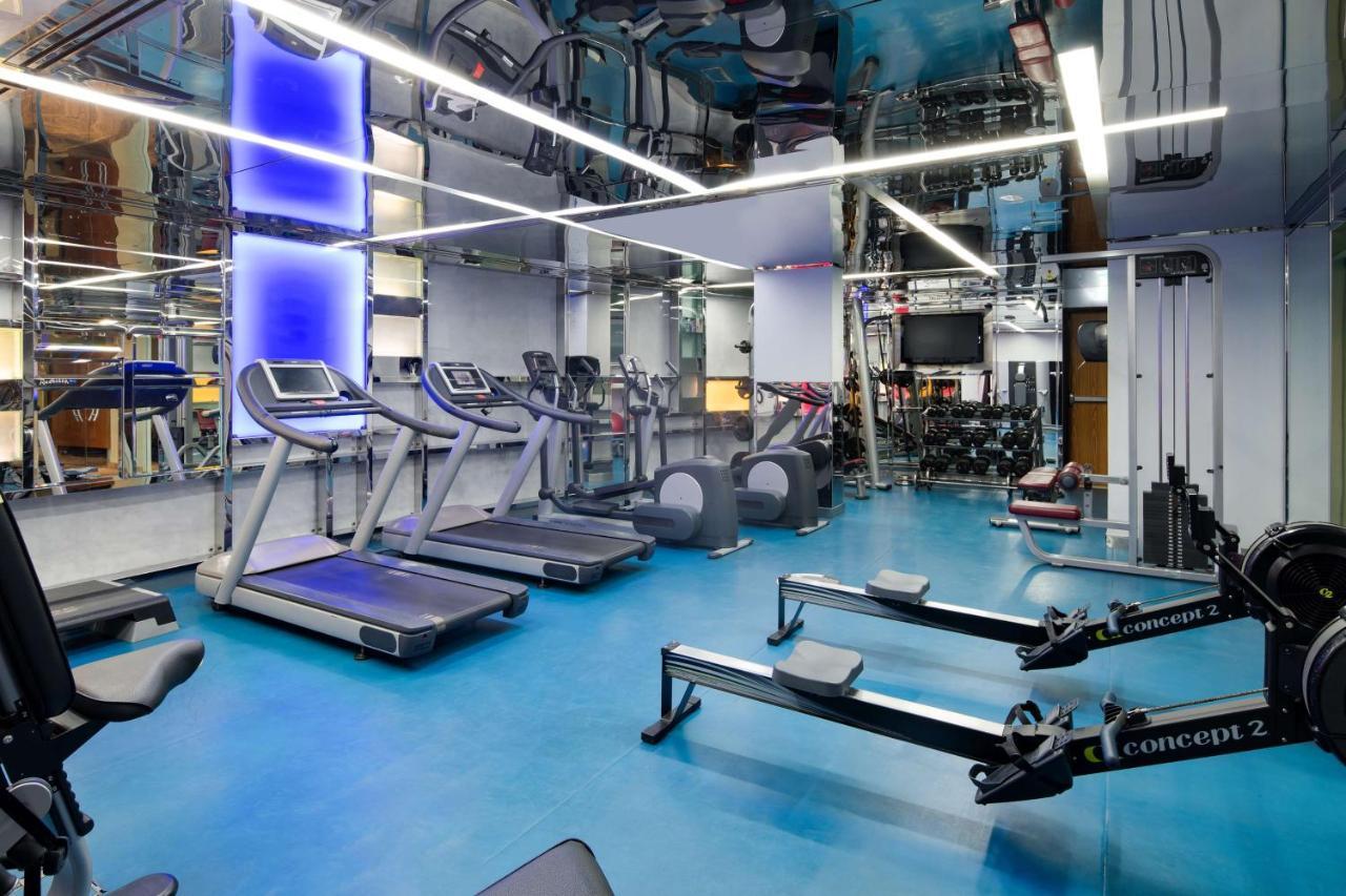 Radisson Blu Hotel, Media Hotel 4*