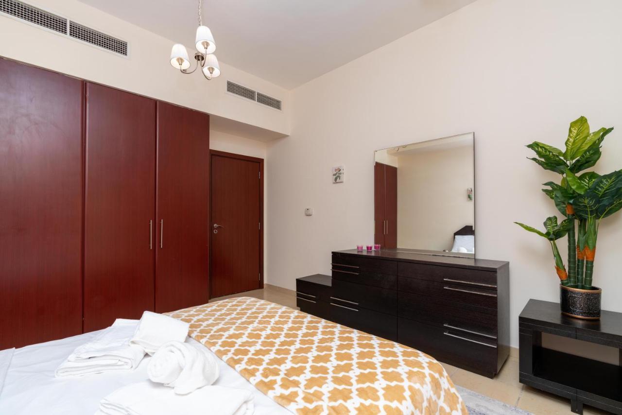 Apartament Spacious 5 Beds 3 Min From The Jbr *